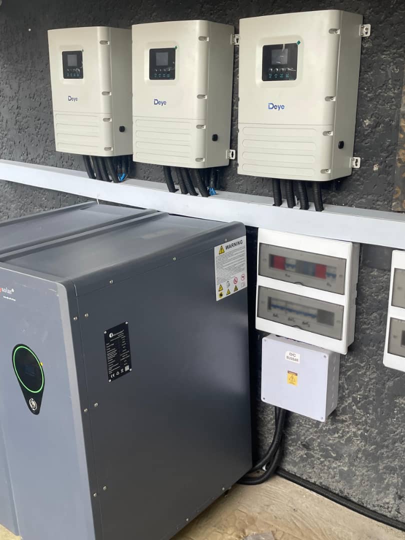 18kva with 50kwh lithium battery 30 units of 650w solar panels