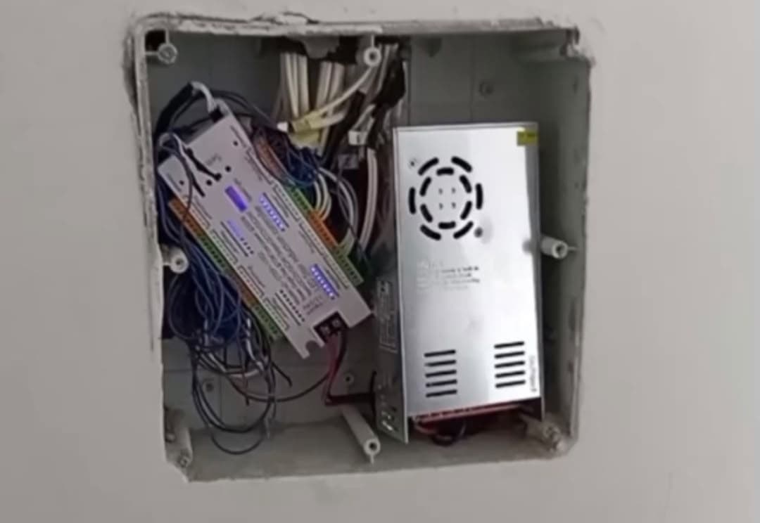 Dynamic lighting control panel